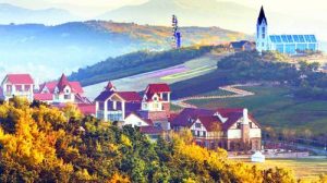 青岛·藏马山融创-阿朵小镇基地介绍-沐风体验